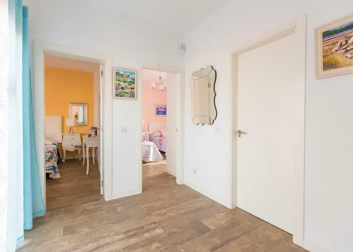 Bella Lucia 3. Piscina Climatizada, Wifi, Bbq. *