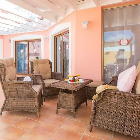 Bella Lucia 3. Piscina Climatizada, Wifi, Bbq. コラレホ