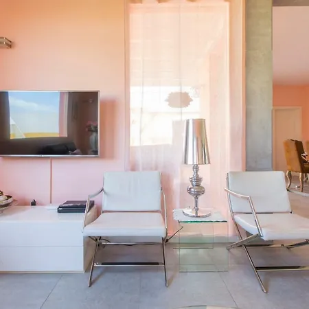 Bella Lucia 3. Piscina Climatizada, Wifi, Bbq. *