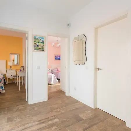 Bella Lucia 3. Piscina Climatizada, Wifi, Bbq. *